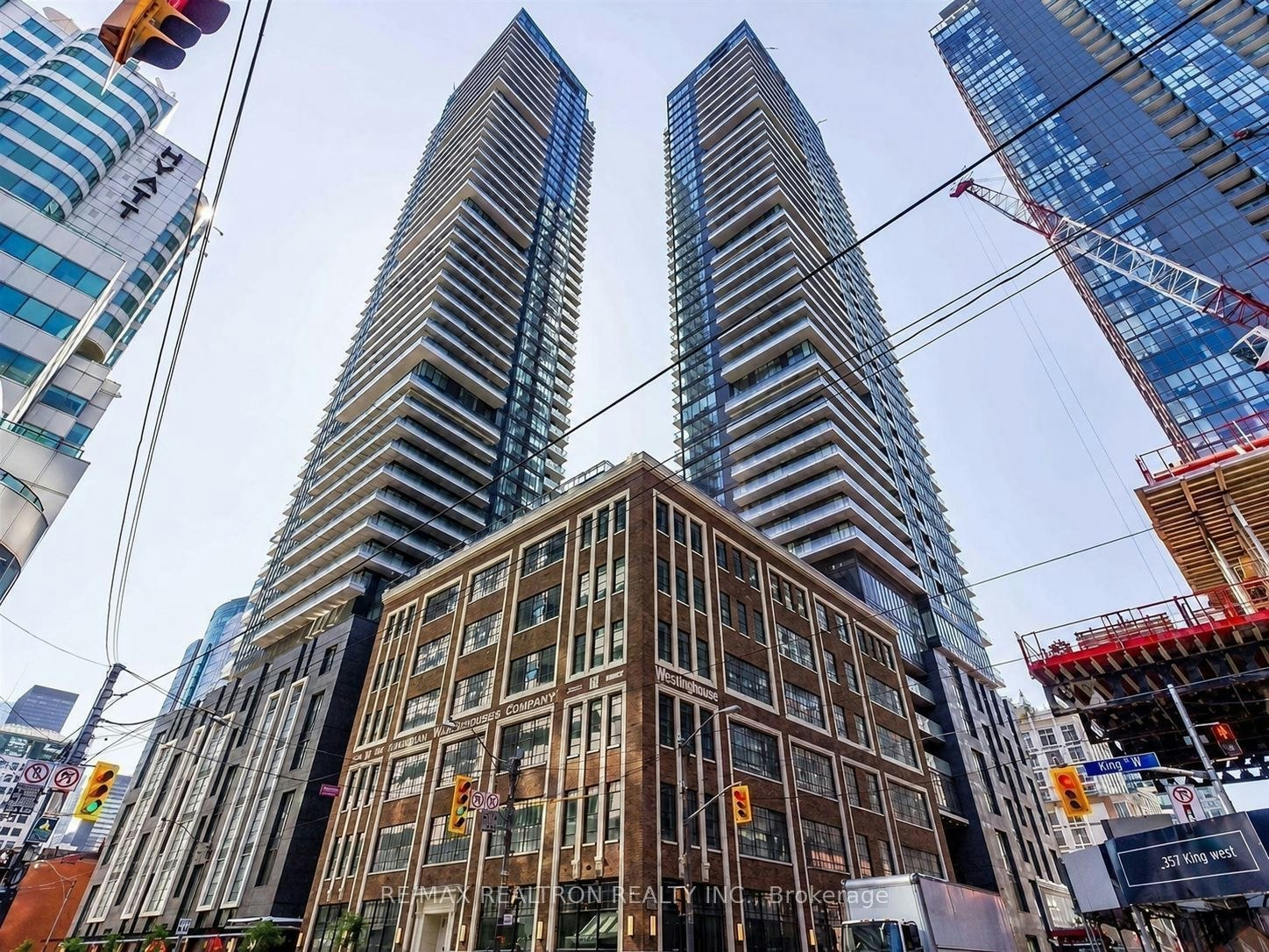 2711 Master & 2nd Bedroom-125 Blue Jays Way, Toronto, ON, M5V 1J6
