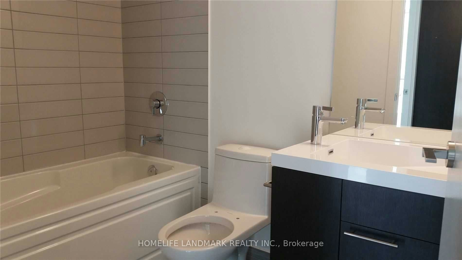 1105-30 Nelson Street, Toronto, ON, M5V 0H5 - 2