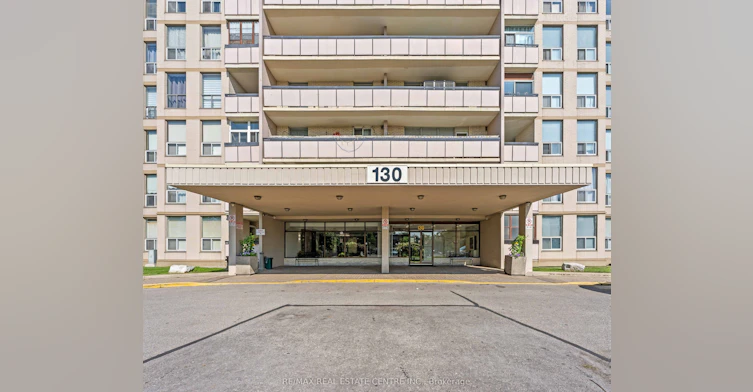 504-130 Neptune Drive, Toronto, ON, M6A 1X5 - 4