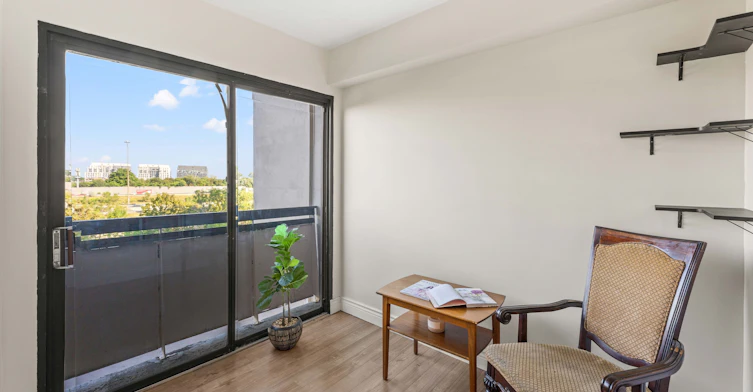 504-130 Neptune Drive, Toronto, ON, M6A 1X5 - 23