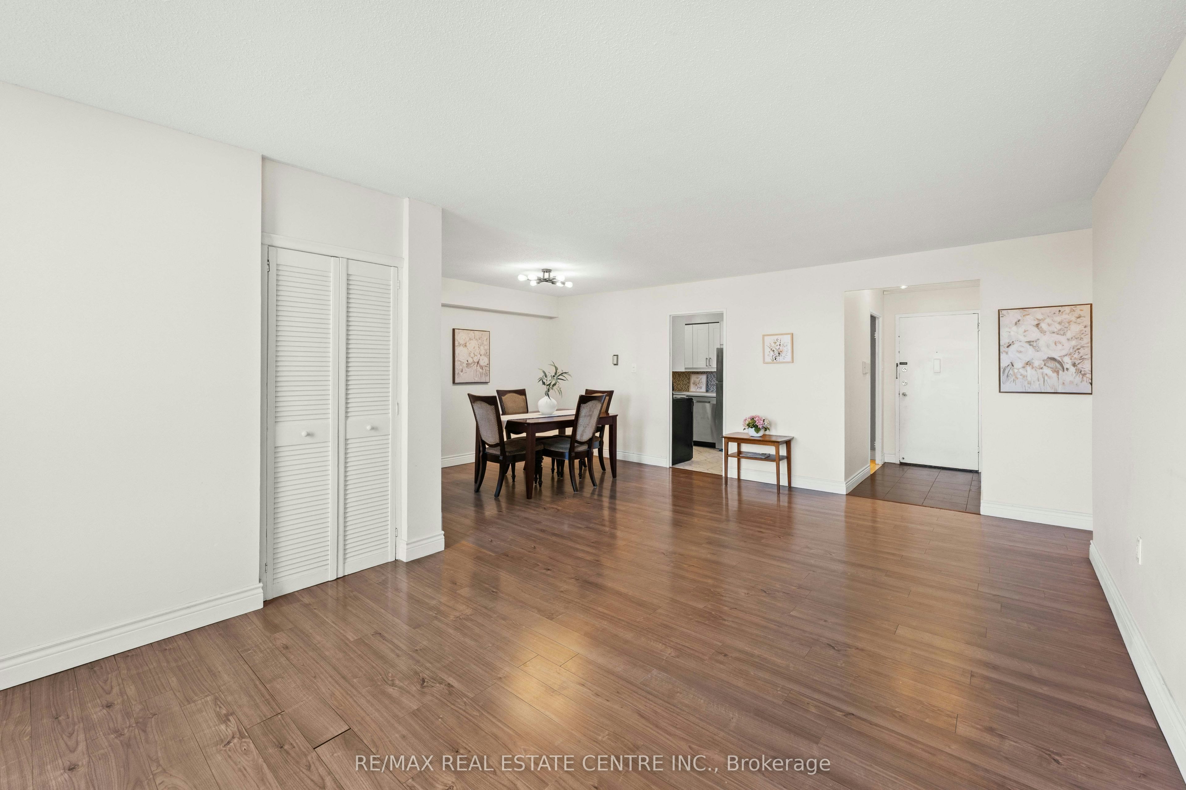 504-130 Neptune Drive, Toronto, ON, M6A 1X5 - 14
