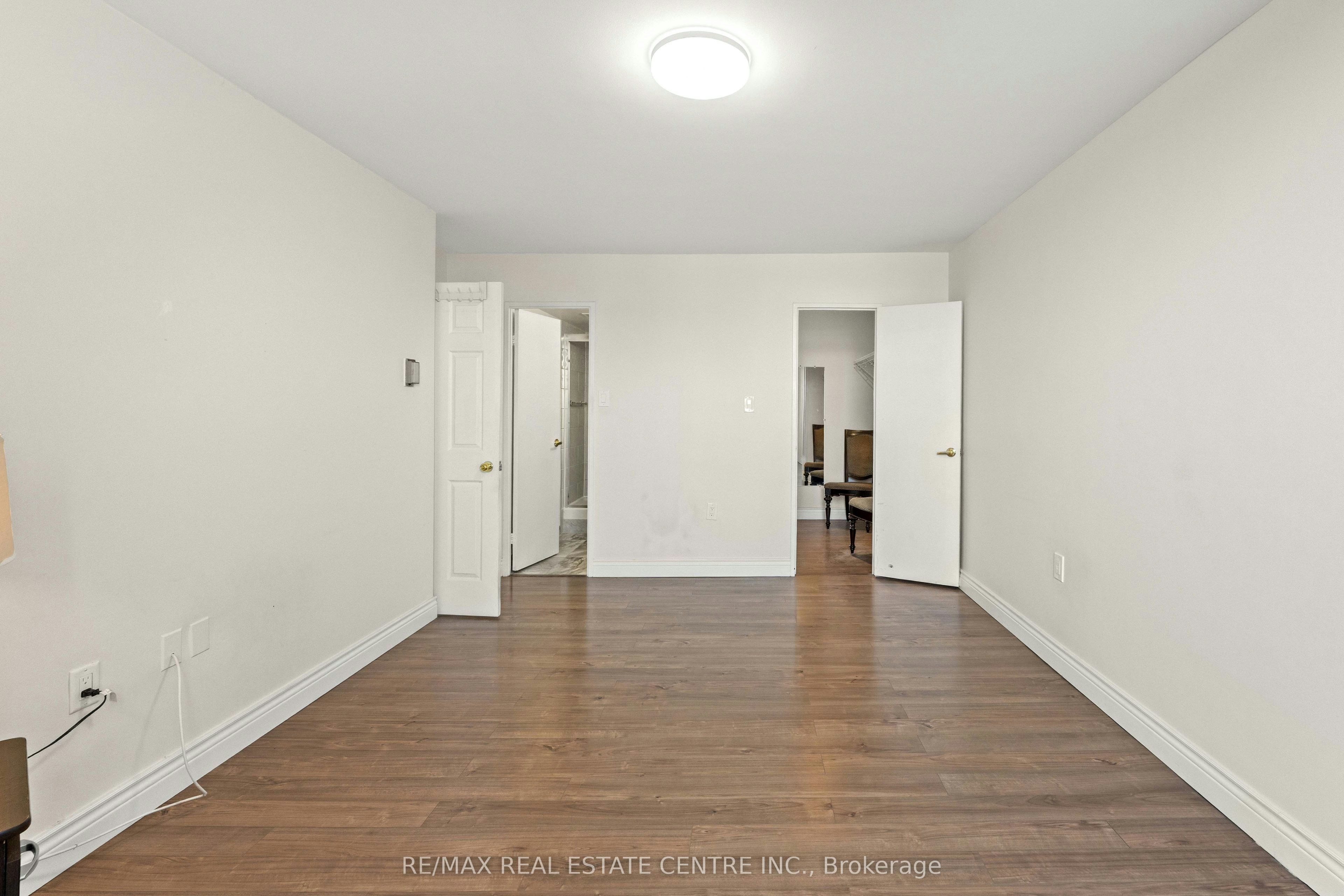 504-130 Neptune Drive, Toronto, ON, M6A 1X5 - 26