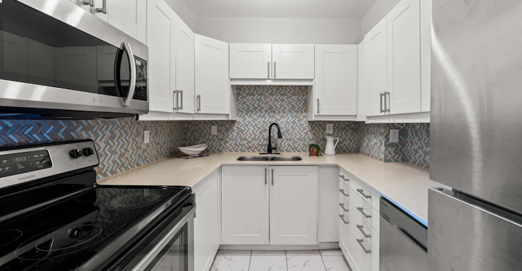 504-130 Neptune Drive, Toronto, ON, M6A 1X5 - 20