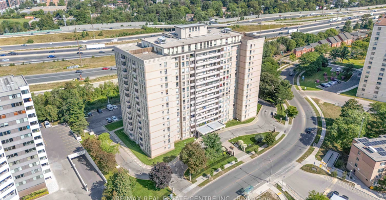 504-130 Neptune Drive, Toronto, ON, M6A 1X5 - 2
