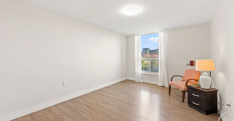 504-130 Neptune Drive, Toronto, ON, M6A 1X5 - 24
