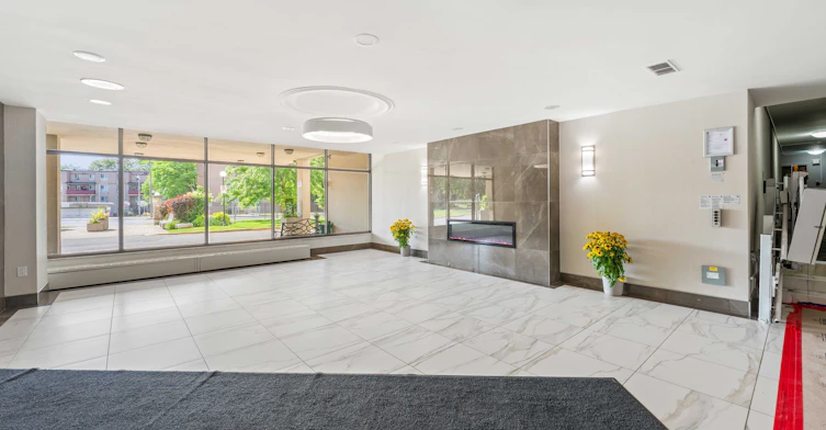 504-130 Neptune Drive, Toronto, ON, M6A 1X5 - 6