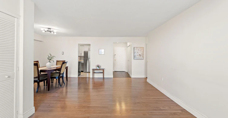 504-130 Neptune Drive, Toronto, ON, M6A 1X5 - 15