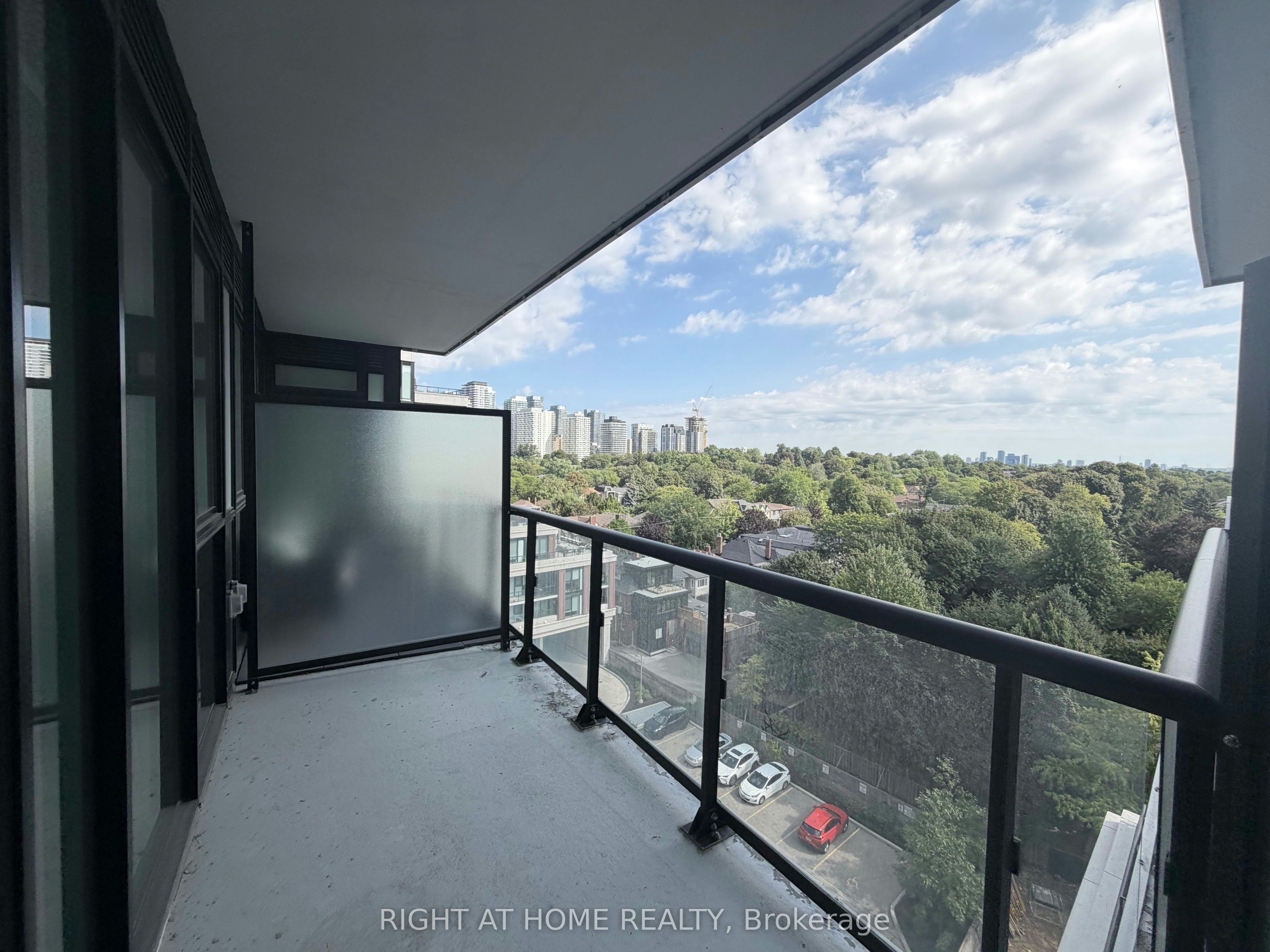 705-1 Belsize Drive, Toronto, ON, M4S 0B9 - 9