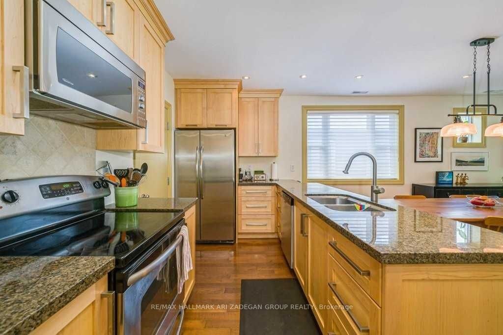 A-23 Preston Place, Toronto, ON, M4N 2T1 - 6