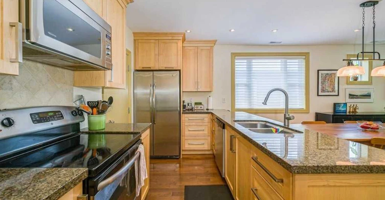 A-23 Preston Place, Toronto, ON, M4N 2T1 - 6