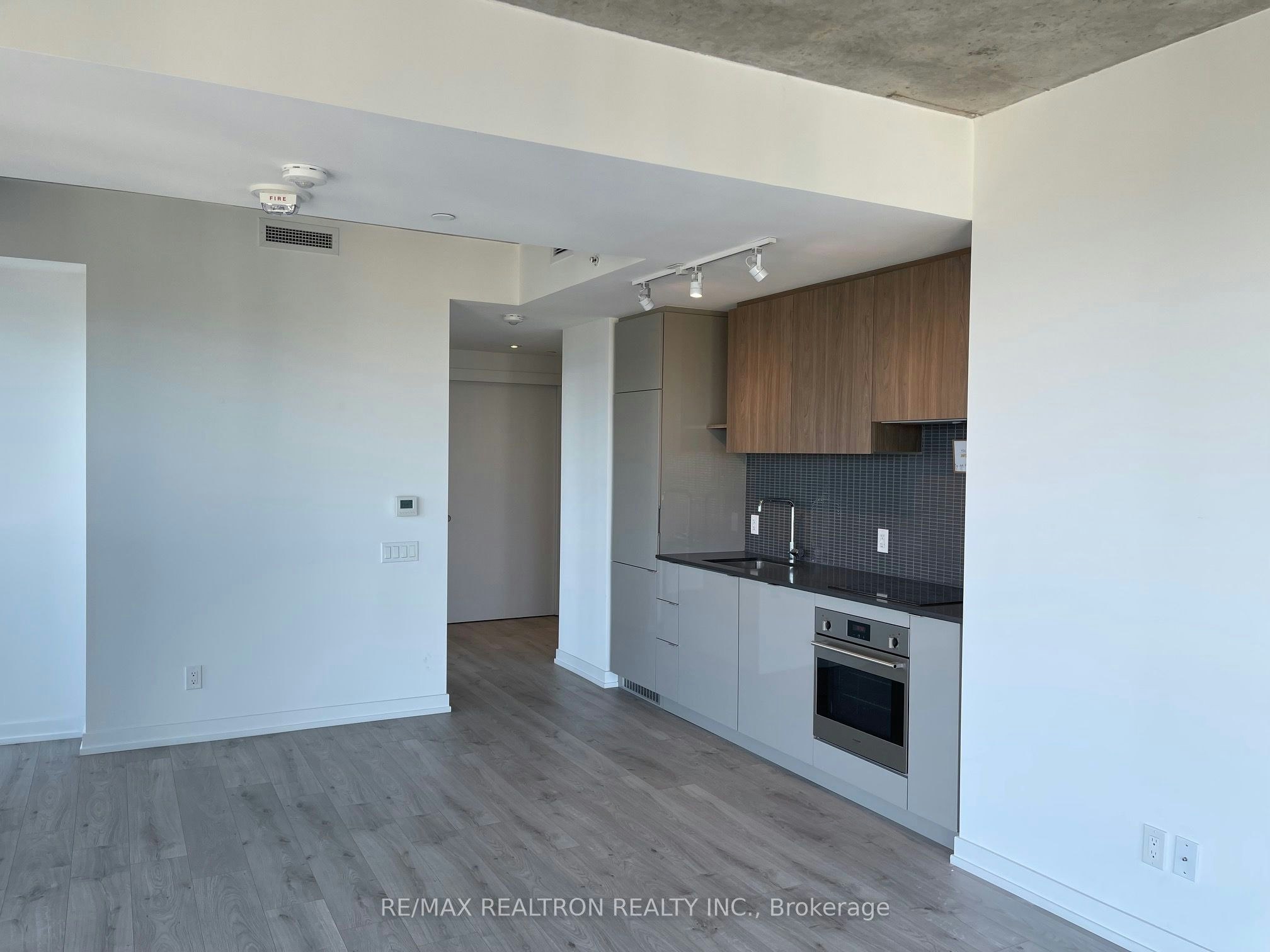 3609-161 Roehampton Avenue, Toronto, ON, M4P 0C8 - 5