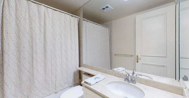 410-10 Old York Mills Road, Toronto, ON, M2P 2G9 - 29