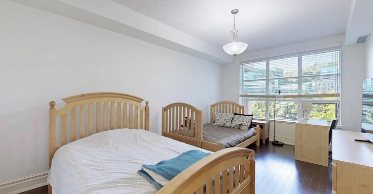 410-10 Old York Mills Road, Toronto, ON, M2P 2G9 - 23