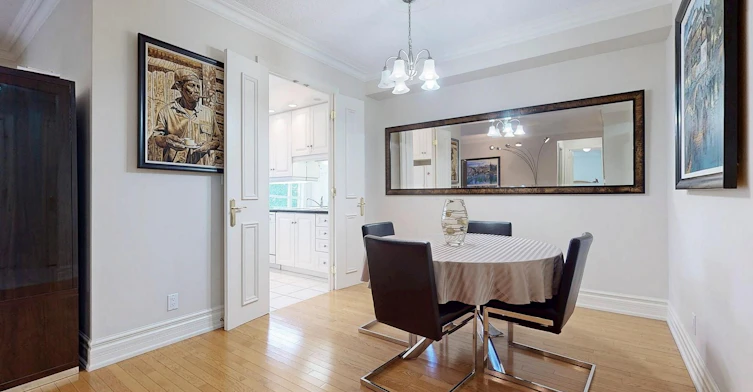 410-10 Old York Mills Road, Toronto, ON, M2P 2G9 - 14