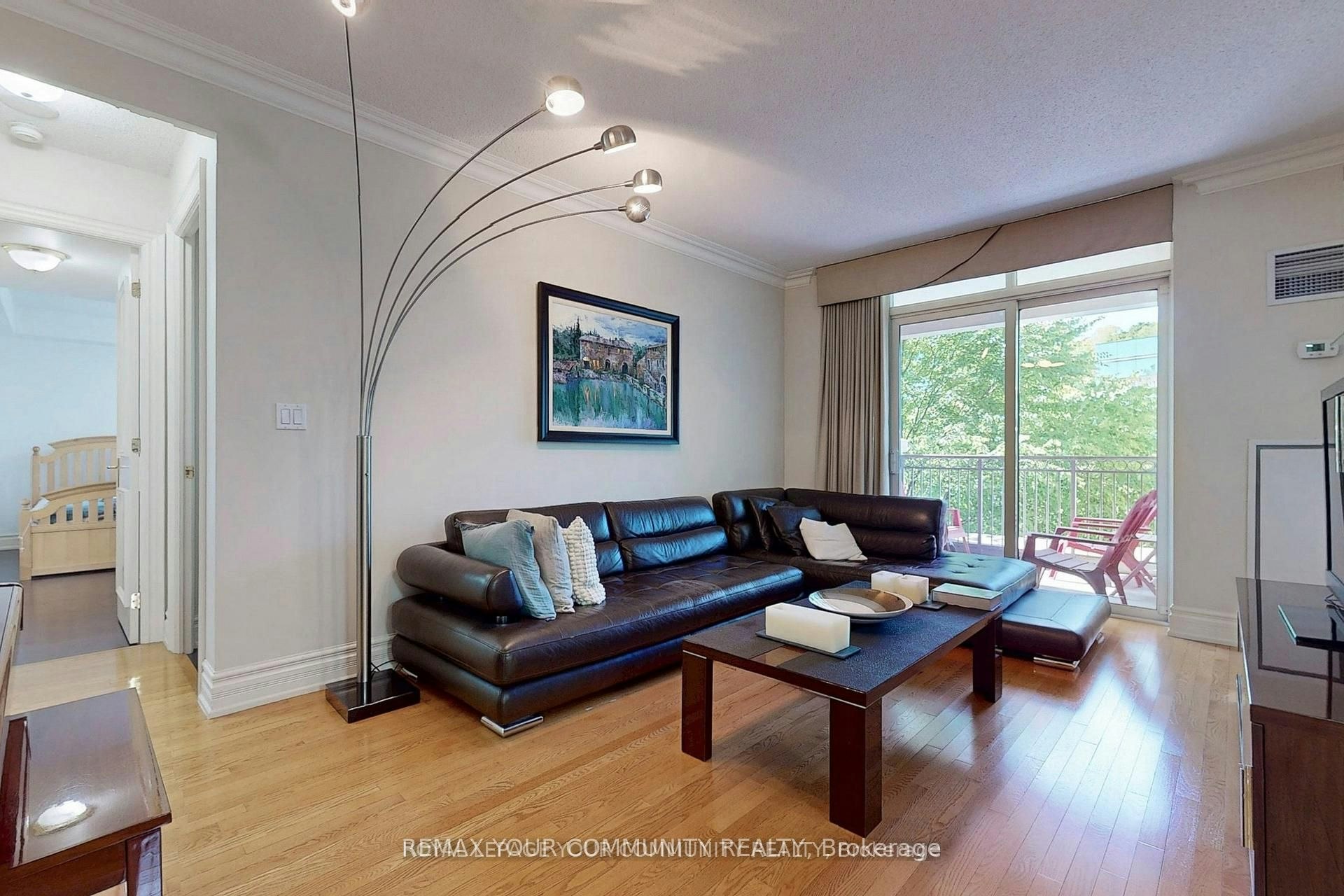 410-10 Old York Mills Road, Toronto, ON, M2P 2G9 - 12