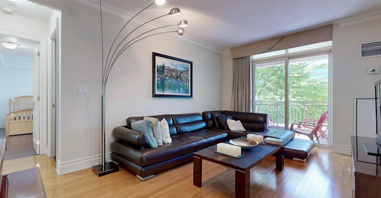 410-10 Old York Mills Road, Toronto, ON, M2P 2G9 - 12