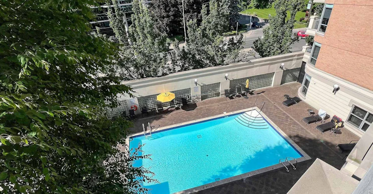 410-10 Old York Mills Road, Toronto, ON, M2P 2G9 - 34