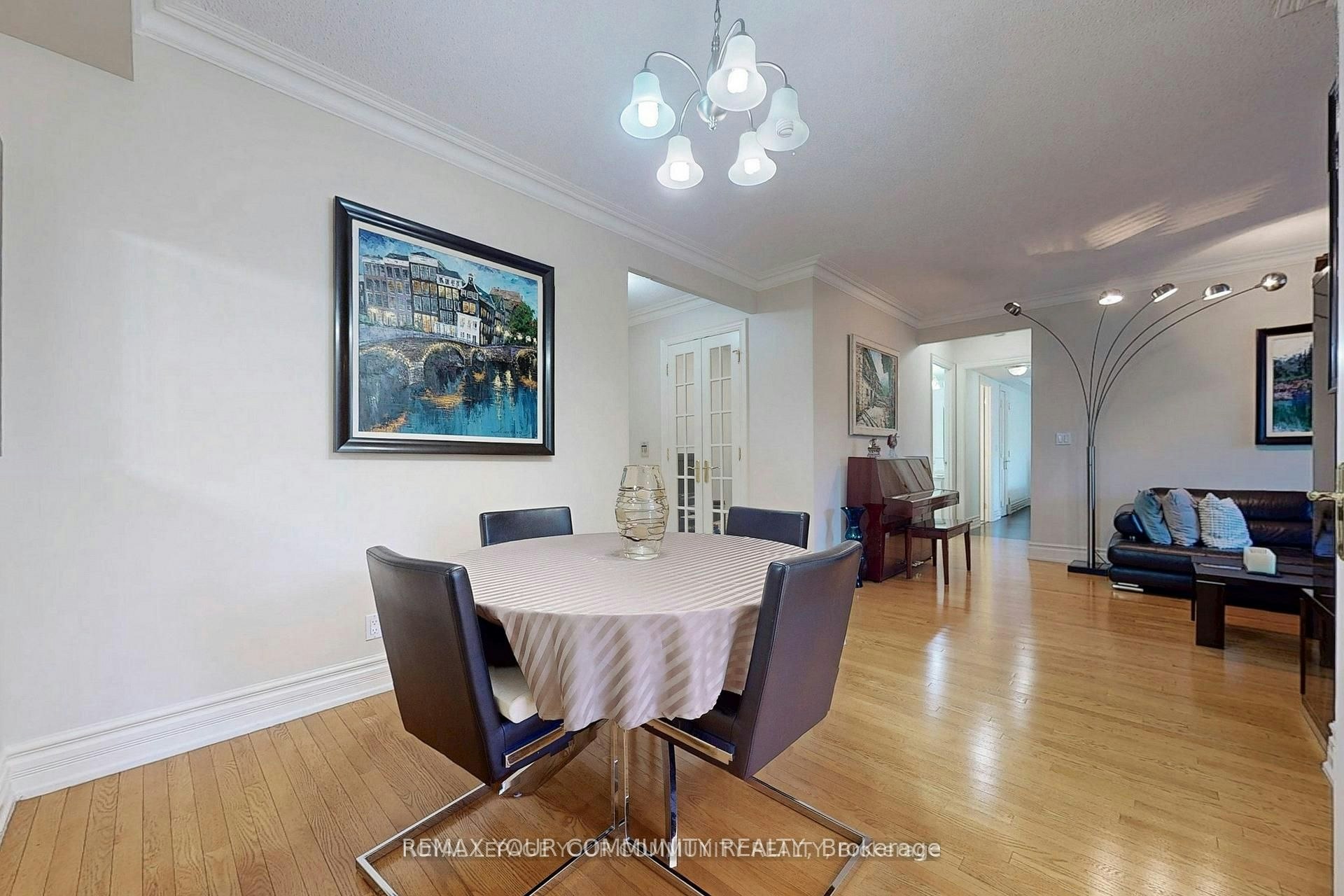 410-10 Old York Mills Road, Toronto, ON, M2P 2G9 - 16