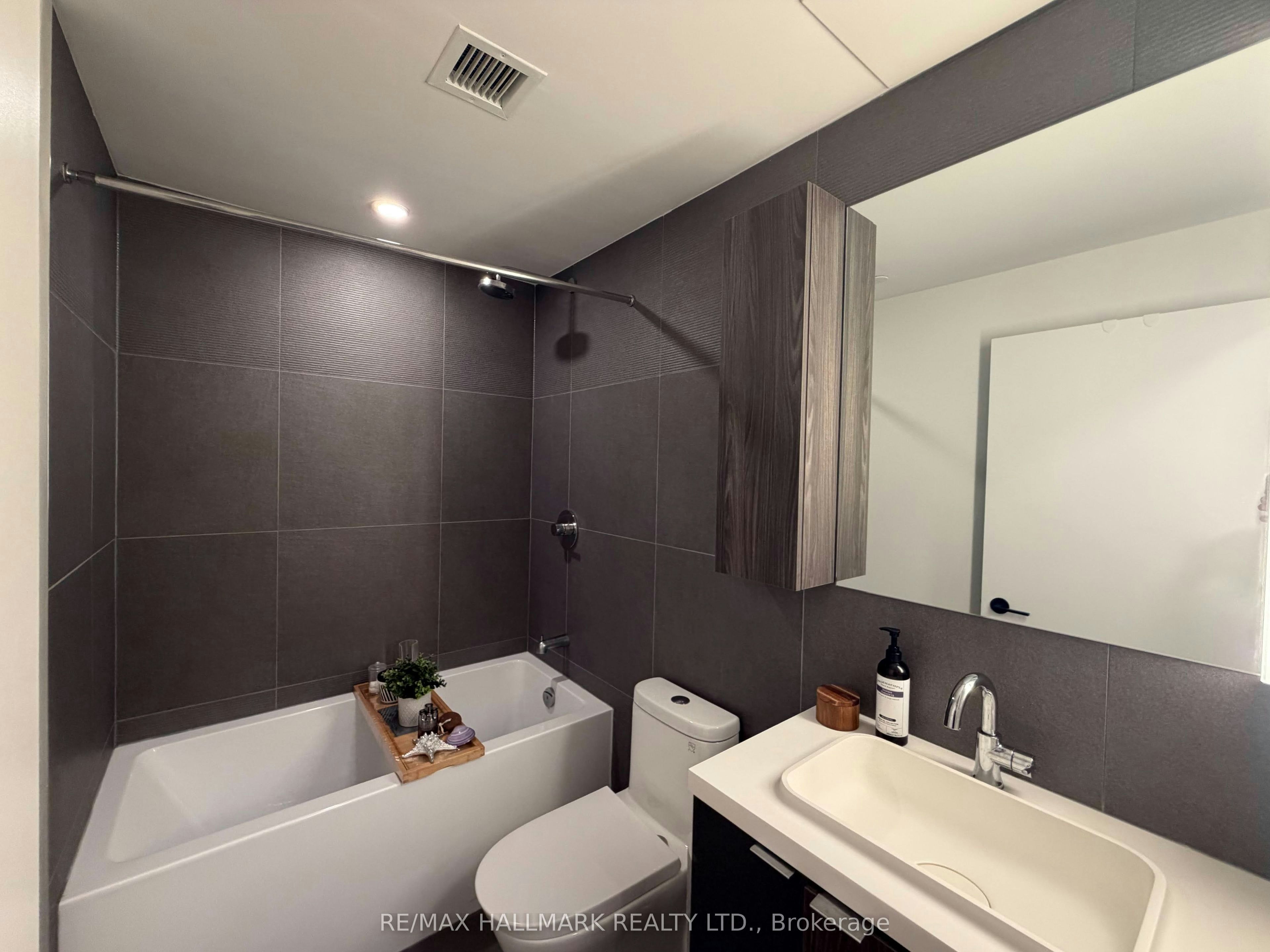 2014-35 Mercer Street, Toronto, ON, M5V 0V1 - 17