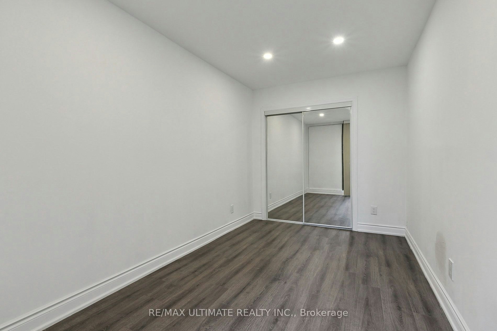 1215-33 Harbour Square, Toronto, ON, M5J 2G2 - 10