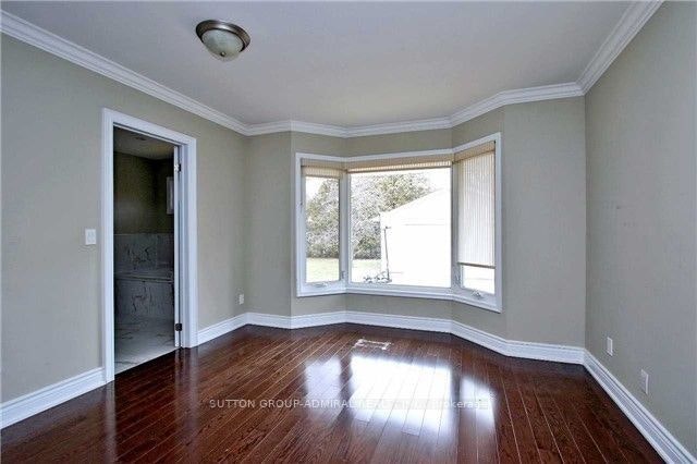 320 Horsham Avenue, Toronto, ON, M2R 1G8 - 5