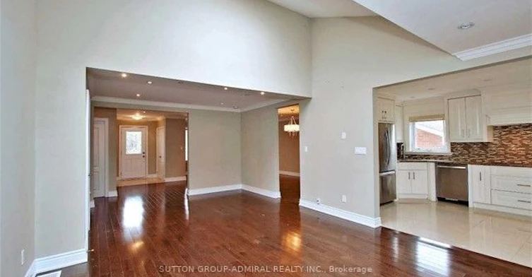 320 Horsham Avenue, Toronto, ON, M2R 1G8