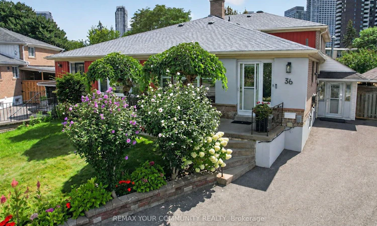 36 Crossbow Crescent