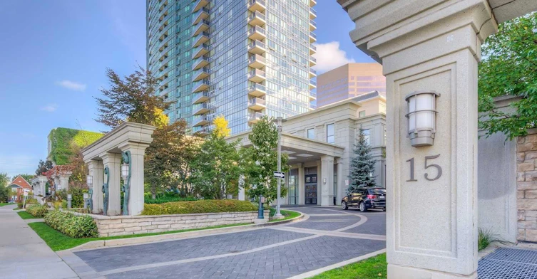 2807-15 Greenview Avenue, Toronto, ON, M2M 4M7
