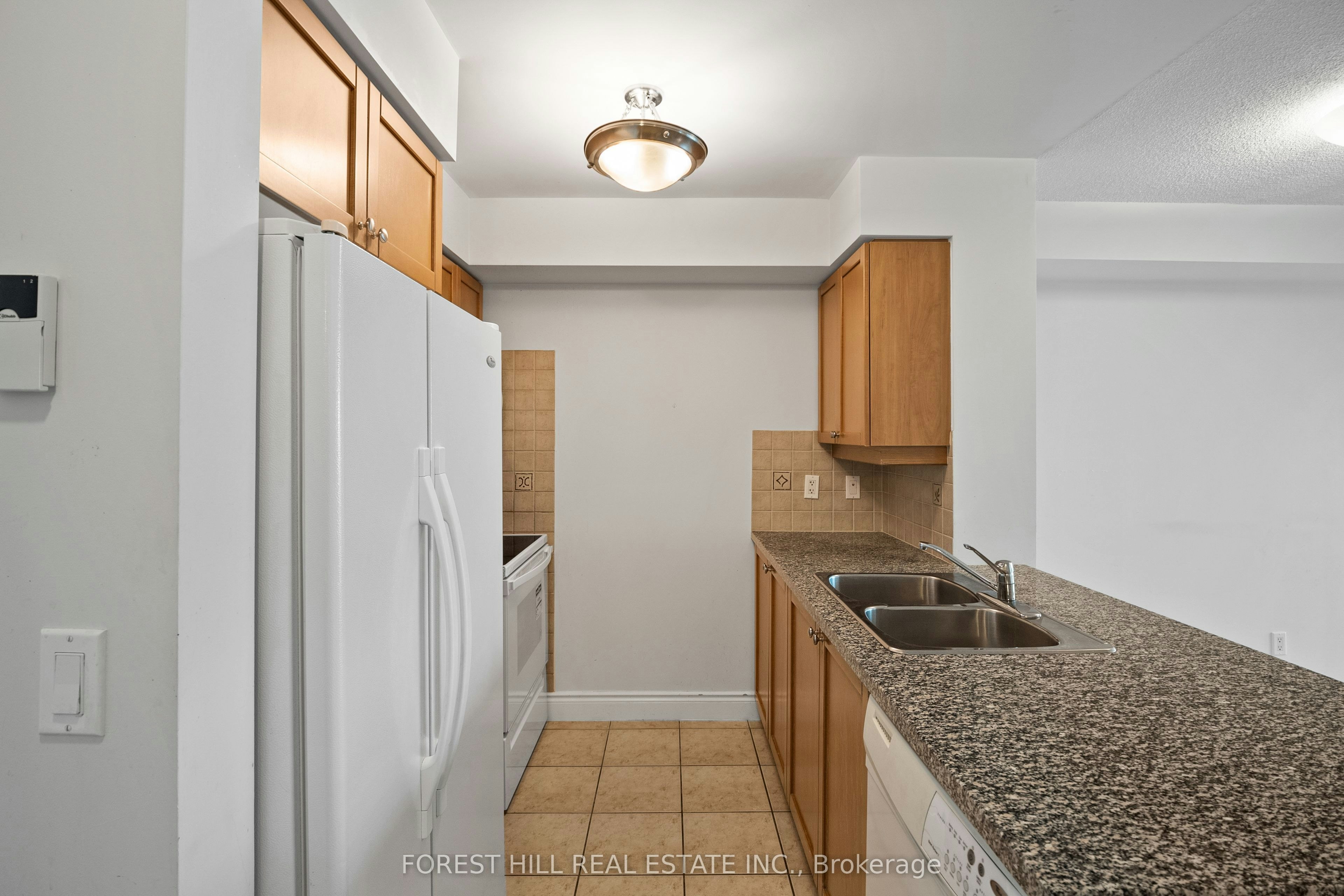 2807-15 Greenview Avenue, Toronto, ON, M2M 4M7 - 9