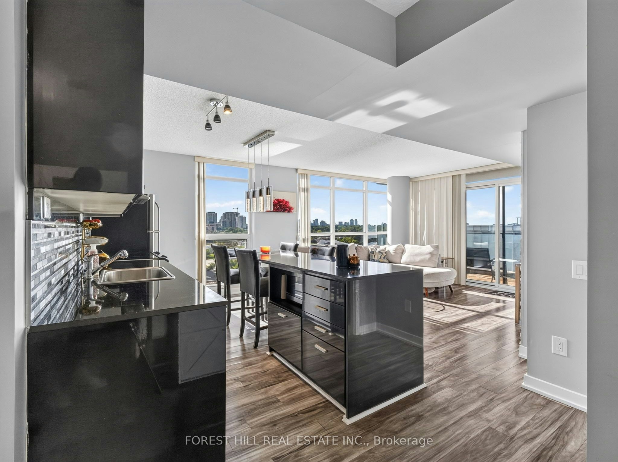 1817-19 Singer Court, Toronto, ON, M2K 0B2