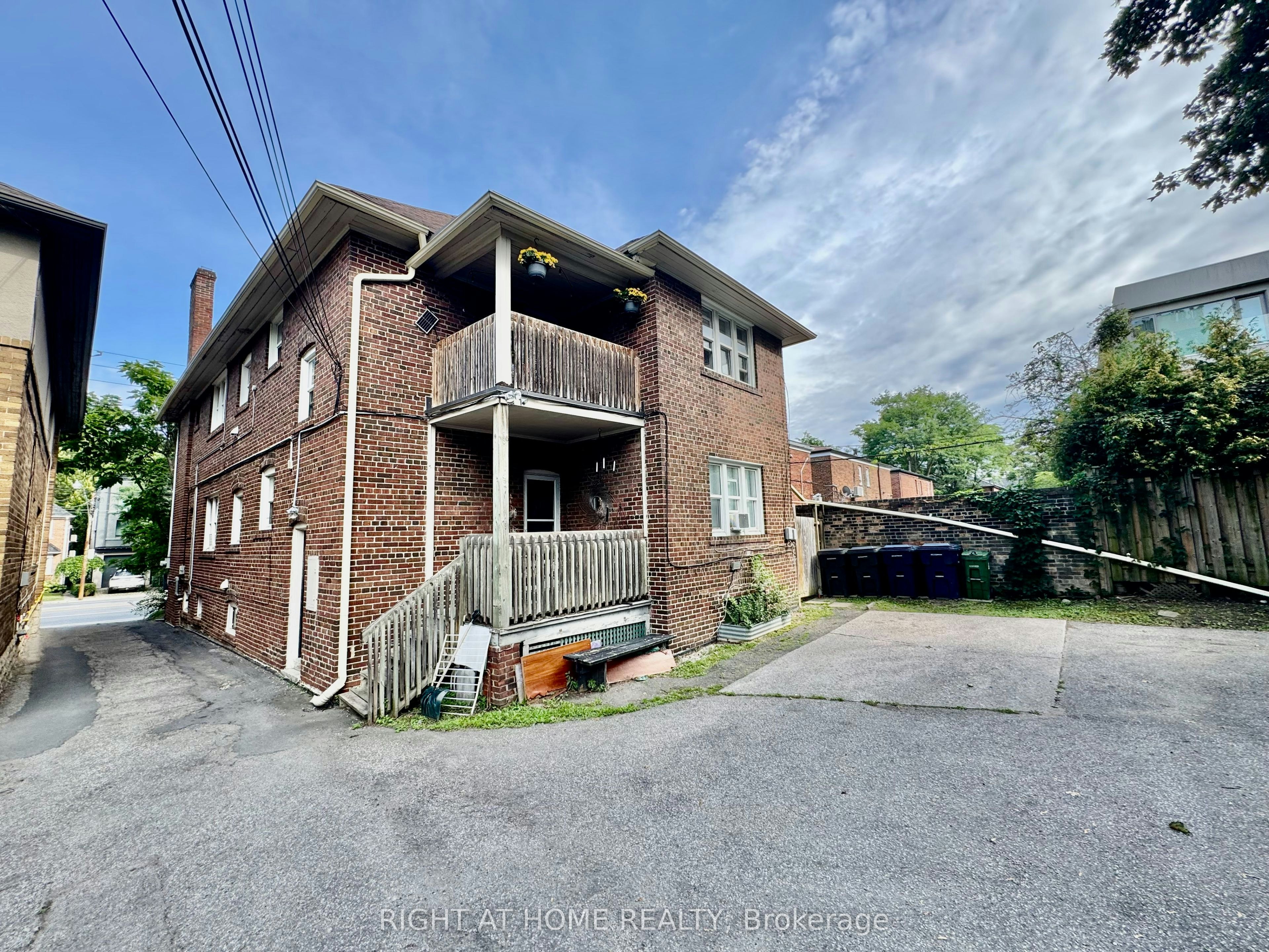 Lower Apartment-1196 Avenue Road, Toronto, ON, M5N 2G1 - 30