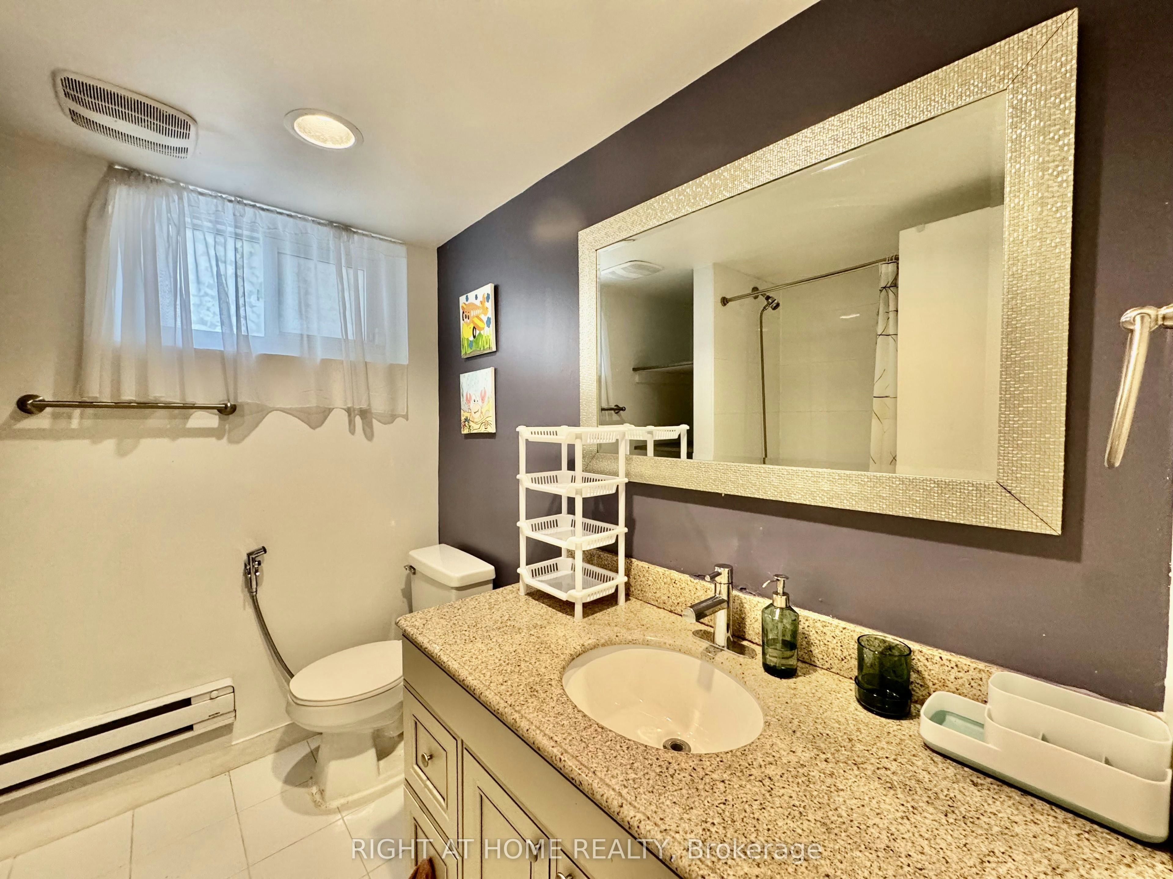 Lower Apartment-1196 Avenue Road, Toronto, ON, M5N 2G1 - 14