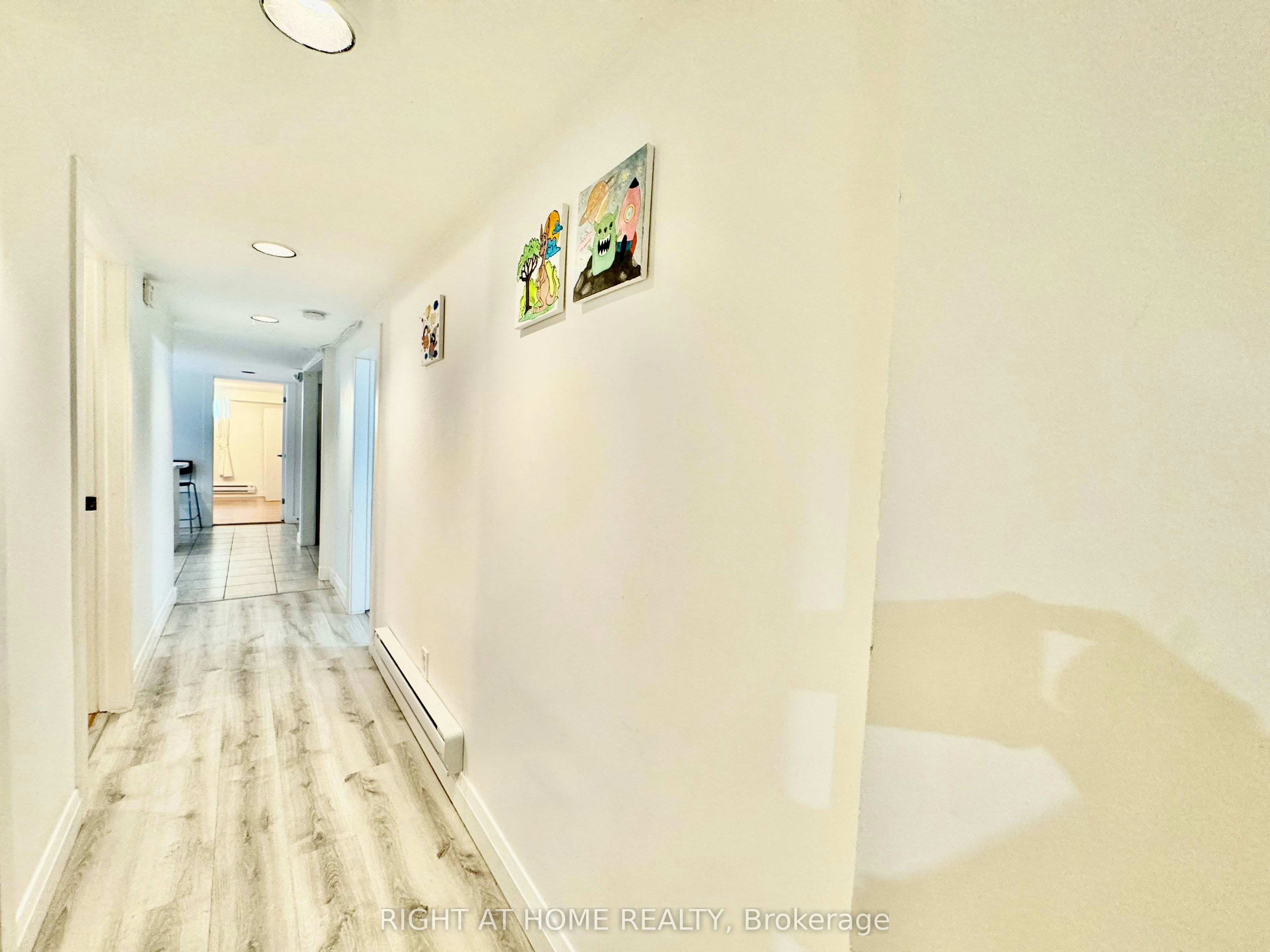 Lower Apartment-1196 Avenue Road, Toronto, ON, M5N 2G1 - 13