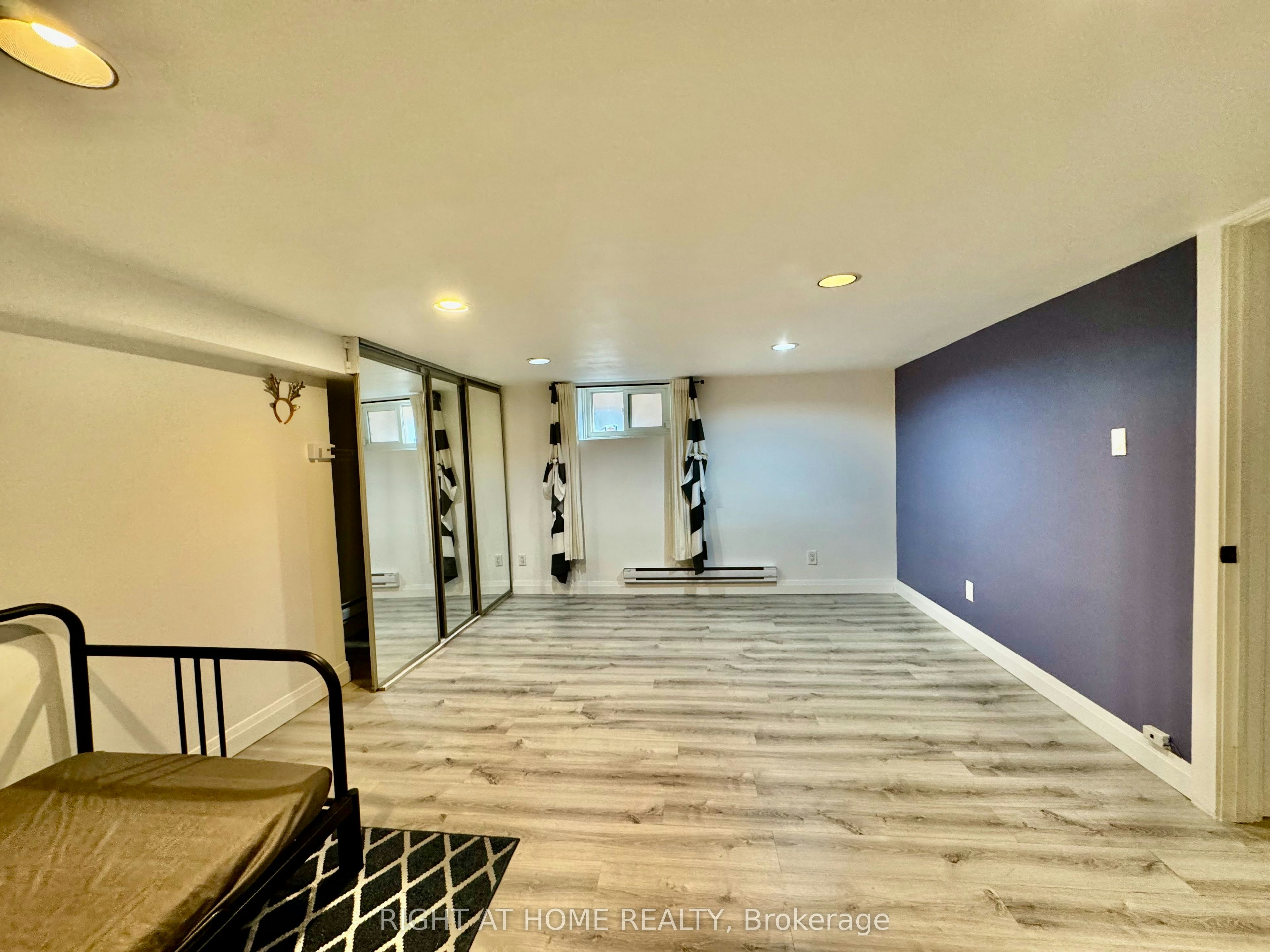 Lower Apartment-1196 Avenue Road, Toronto, ON, M5N 2G1 - 11