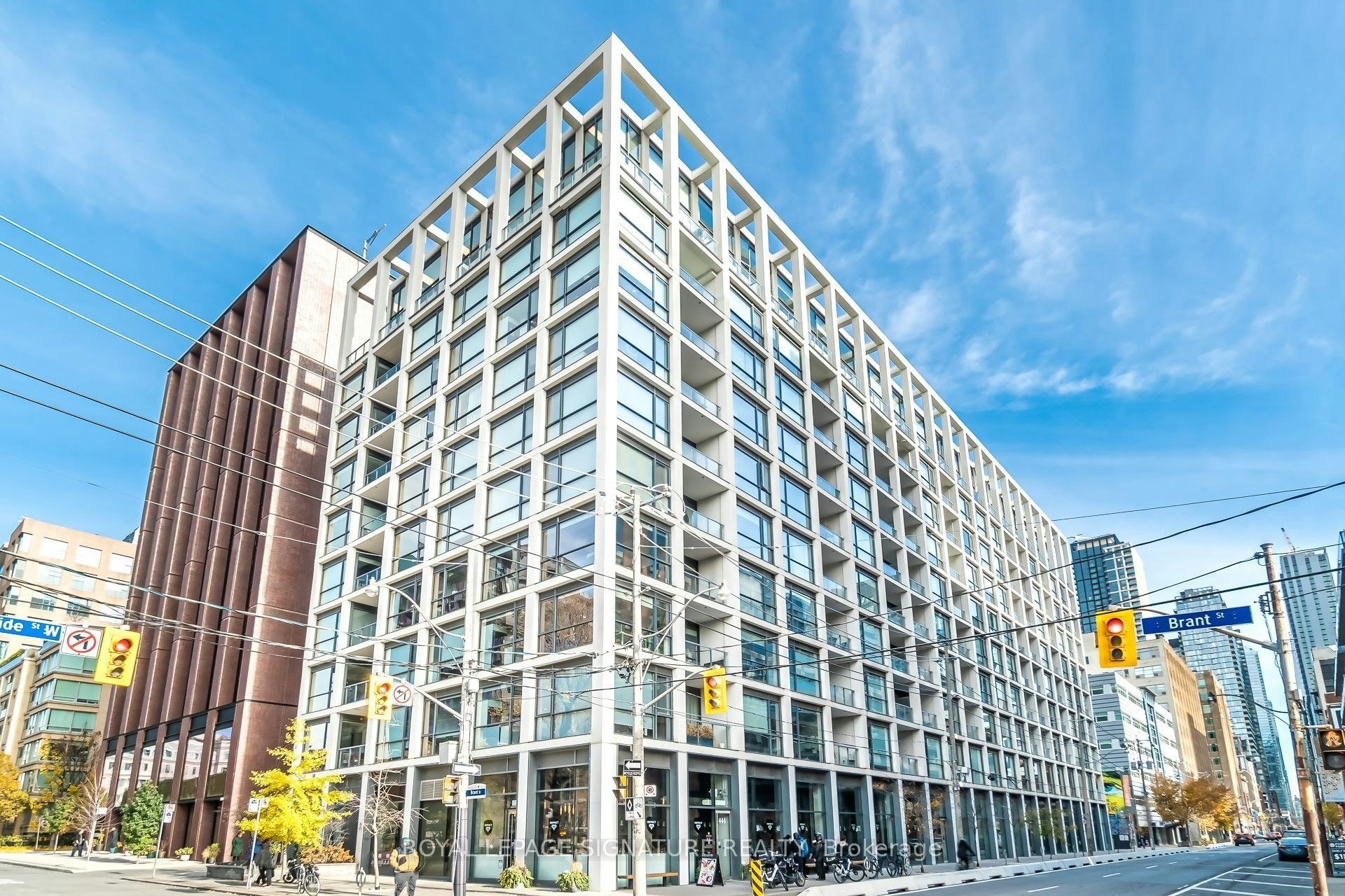 603-39 Brant Street, Toronto, ON, M5V 0M8 - 2