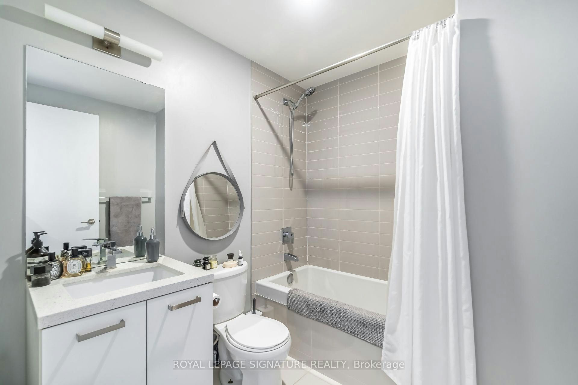 603-39 Brant Street, Toronto, ON, M5V 0M8 - 23