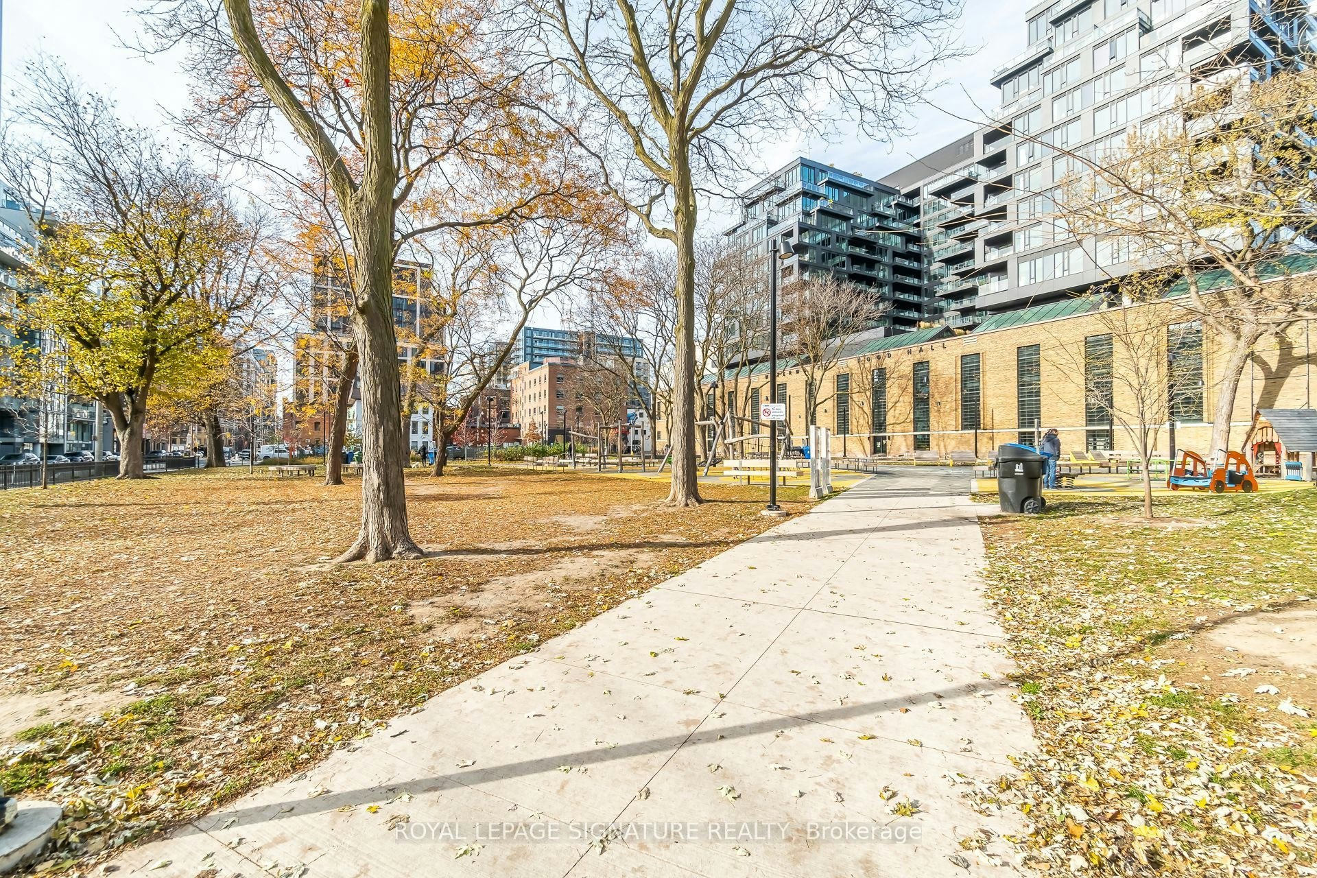 603-39 Brant Street, Toronto, ON, M5V 0M8 - 26