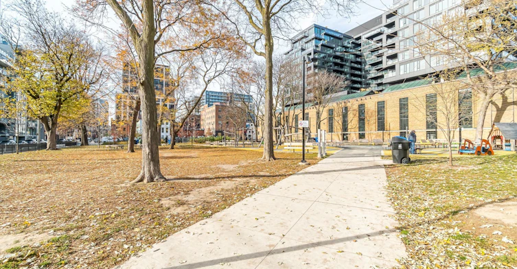 603-39 Brant Street, Toronto, ON, M5V 0M8 - 26