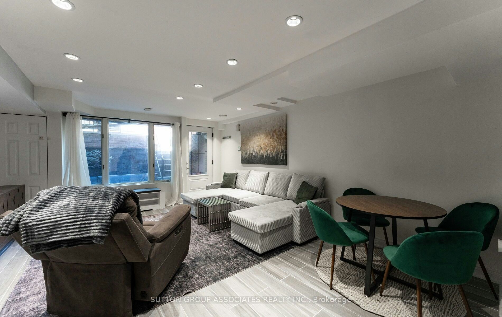 Lower-63 Bellevue Avenue, Toronto, ON, M5T 2N6 - 10