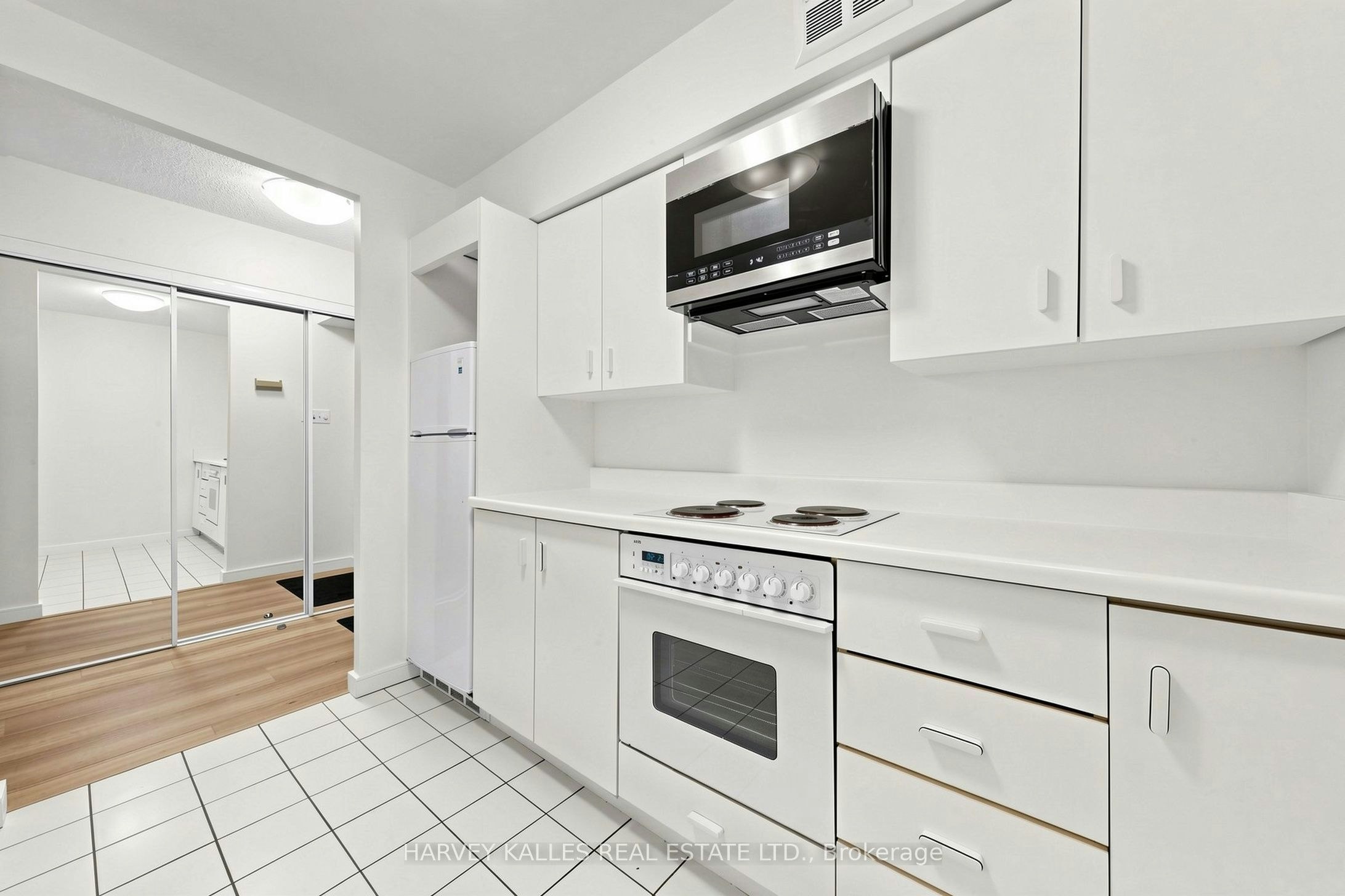 408-1055 Bay Street, Toronto, ON, M5S 3A3 - 18