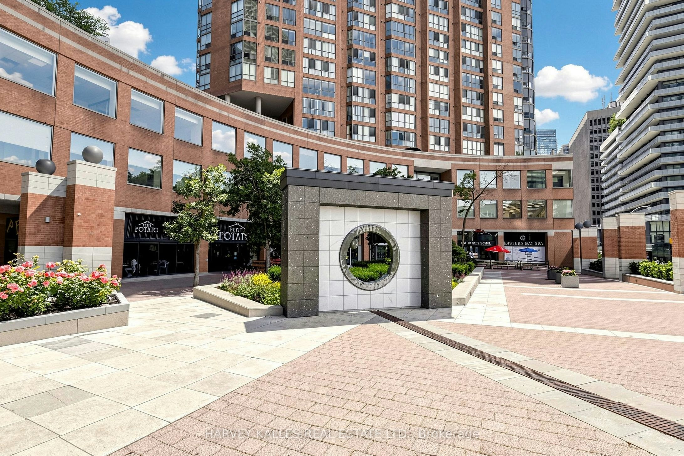 408-1055 Bay Street, Toronto, ON, M5S 3A3 - 5