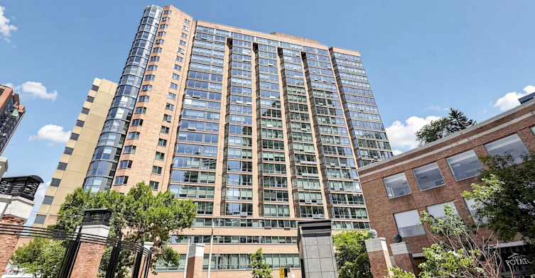 408-1055 Bay Street, Toronto, ON, M5S 3A3 - 2