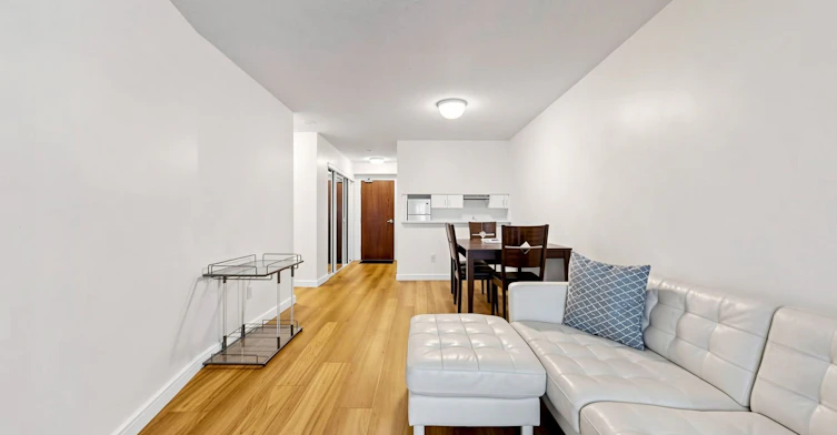 408-1055 Bay Street, Toronto, ON, M5S 3A3 - 12