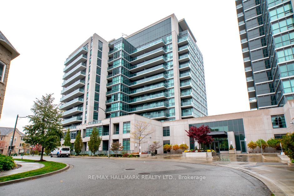 214-35 Brian Peck Crescent, Toronto, ON, M4G 0A5