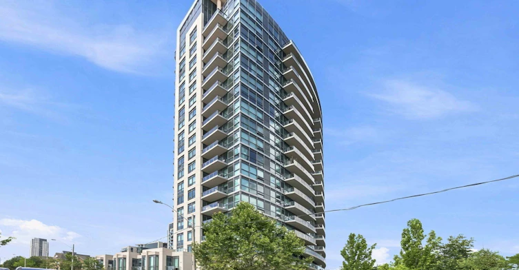 TH106-160 Vanderhoof Avenue, Toronto, ON, M4G 0B7