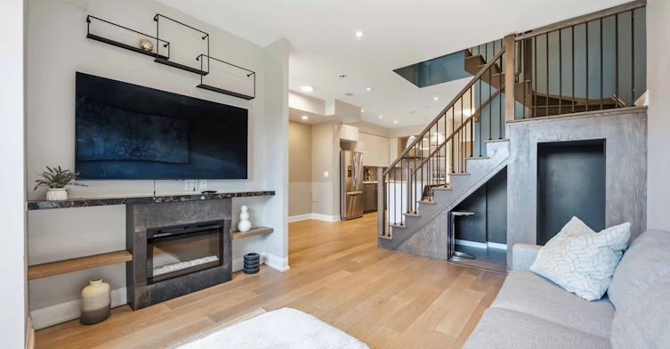TH106-160 Vanderhoof Avenue, Toronto, ON, M4G 0B7 - 13