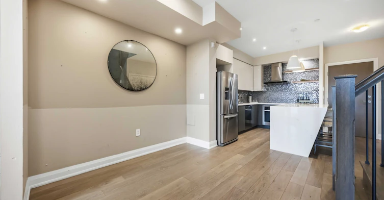 TH106-160 Vanderhoof Avenue, Toronto, ON, M4G 0B7 - 15