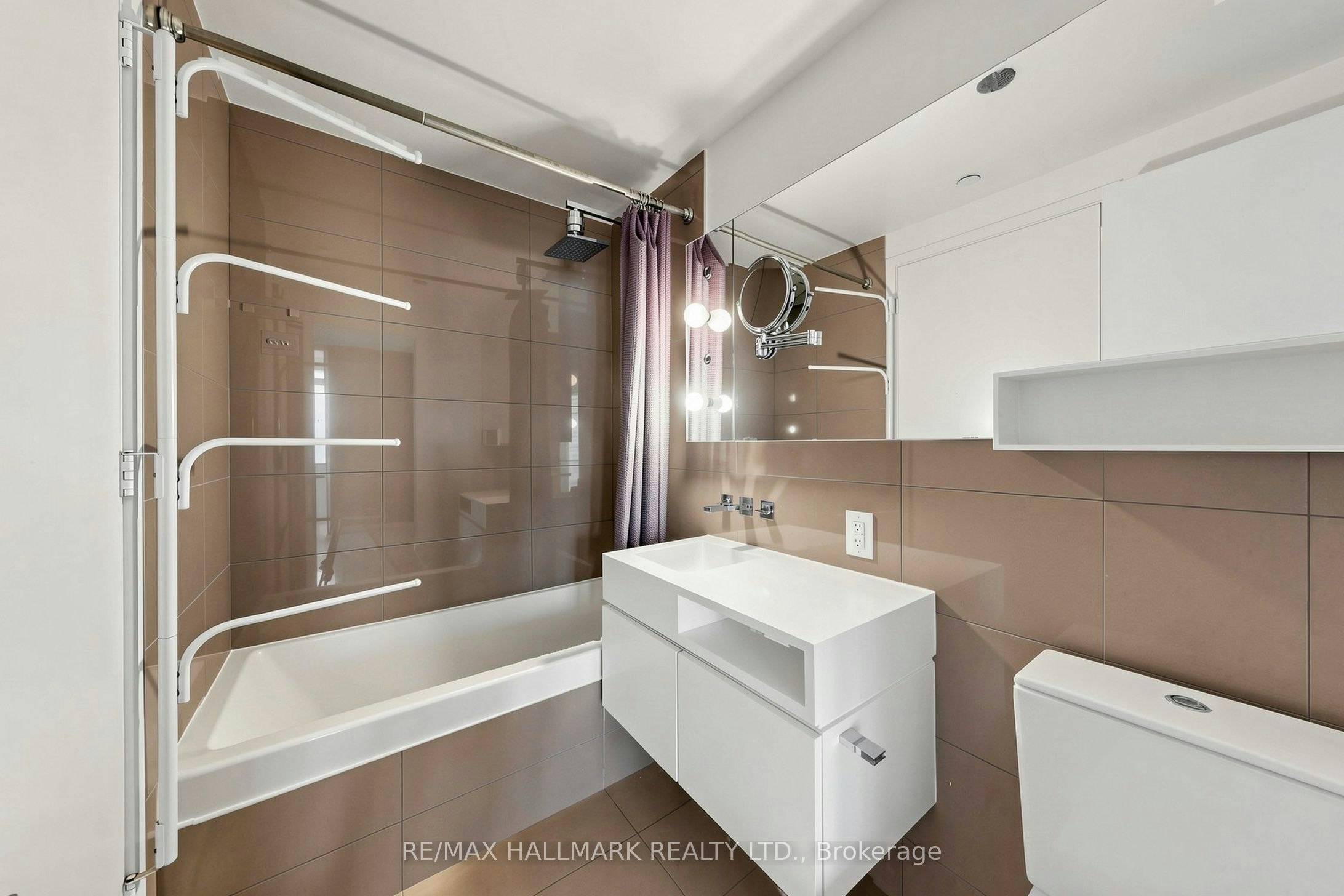 3801-45 Charles Street E, Toronto, ON, M4Y 0B8 - 21