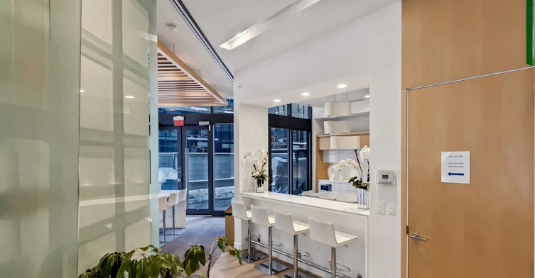 3801-45 Charles Street E, Toronto, ON, M4Y 0B8 - 35