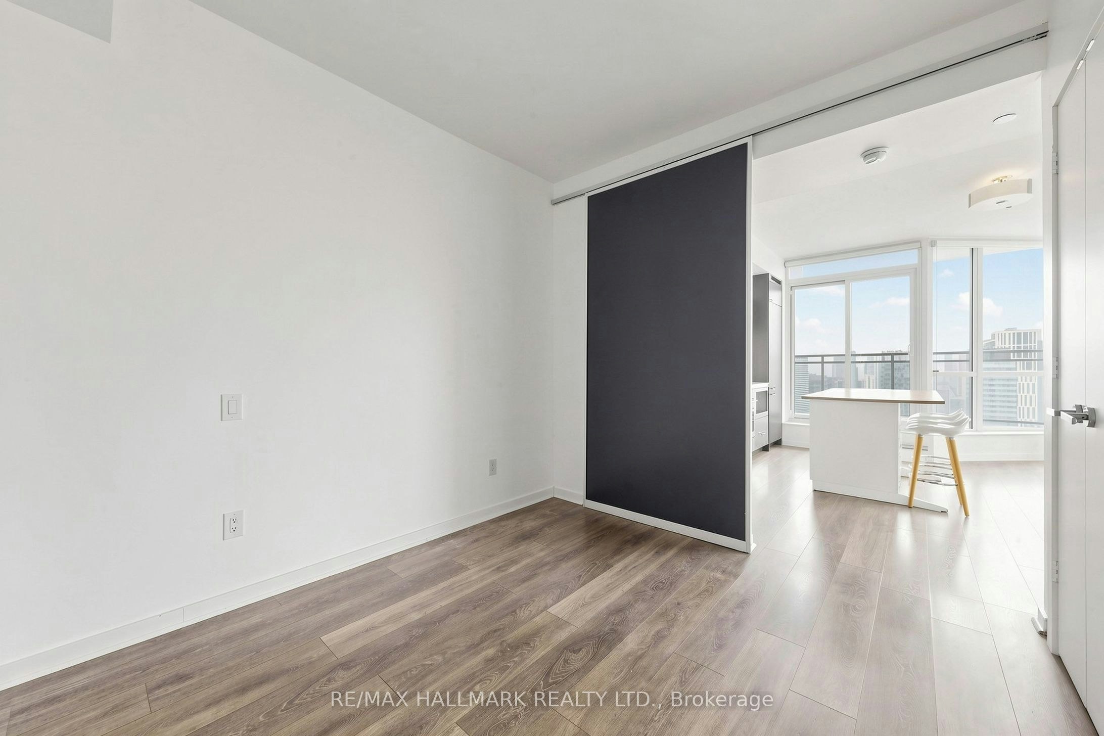 3801-45 Charles Street E, Toronto, ON, M4Y 0B8 - 17